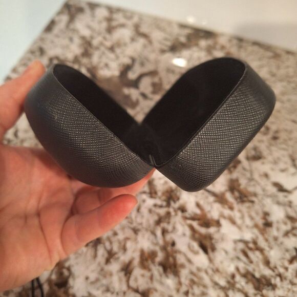 Salvatore Ferragamo  glasses  and dustbag - Picture 4 of 8